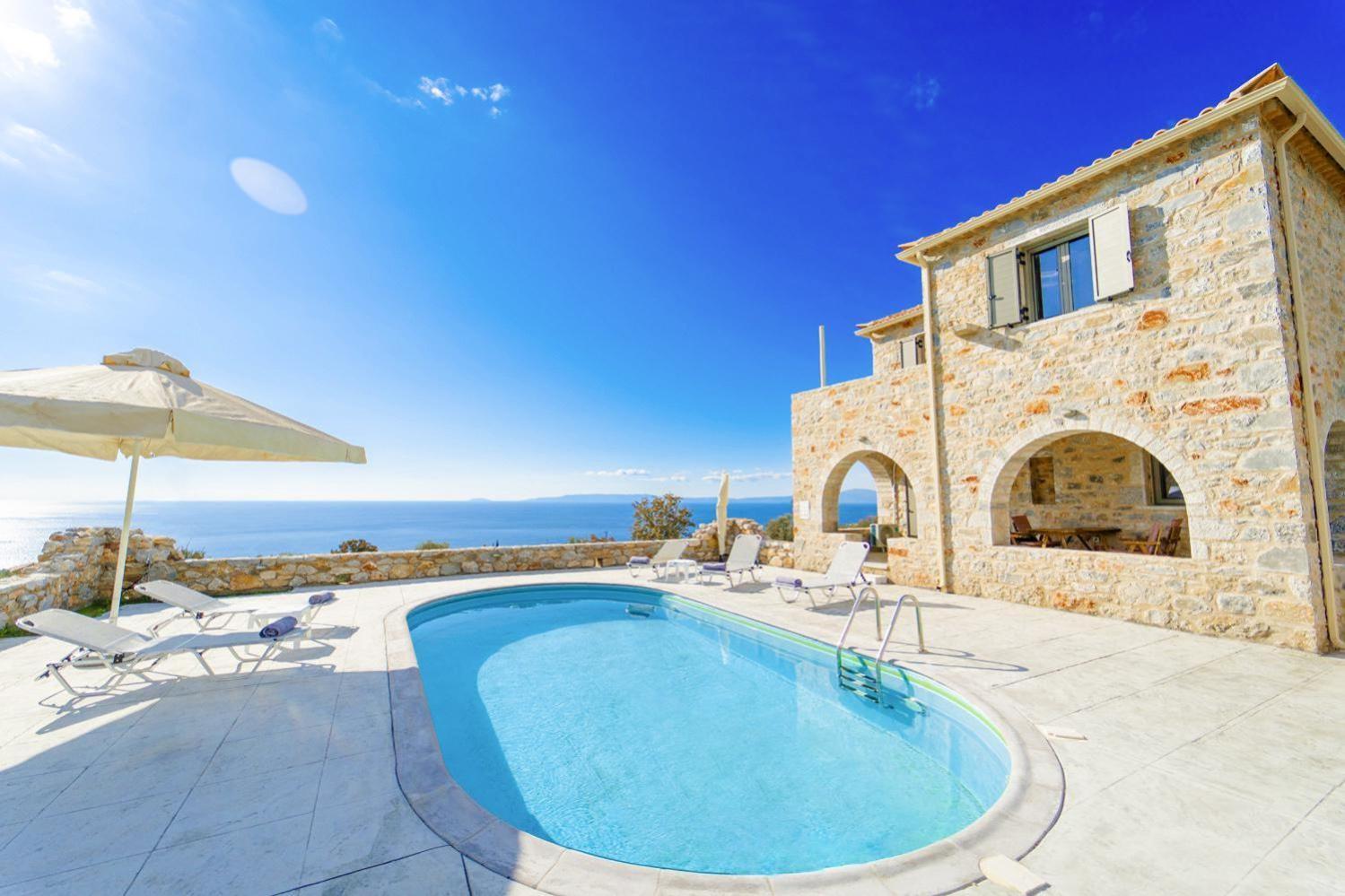 Villa Dioni Ena Pirgos  Exterior photo